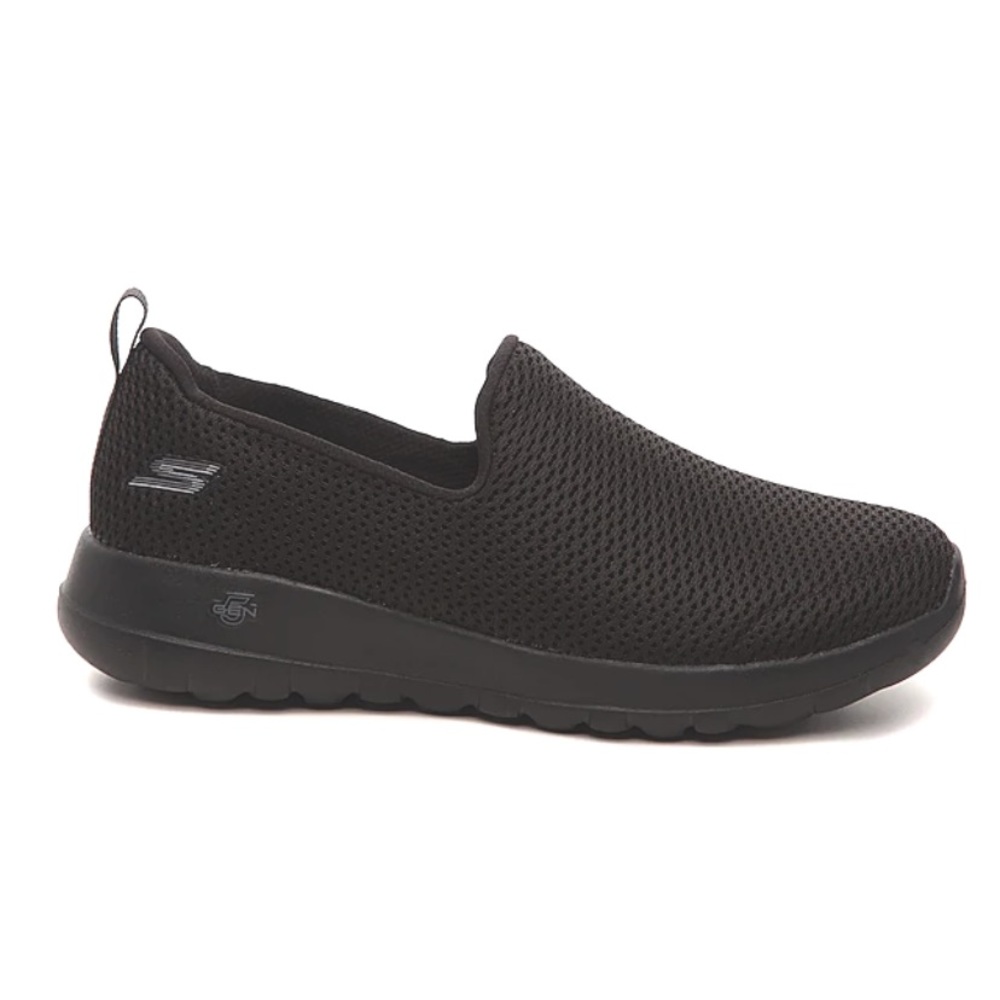 BRAND NEW Sketchers GoWalk Joy